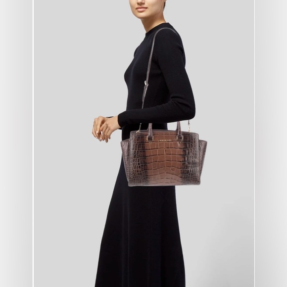 Michael Kors Large Embossed Leather Bag - Picture 13 of 13